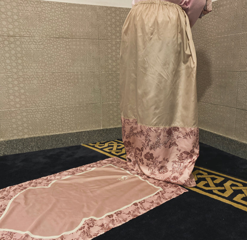 SOFT ROSE Prayer Set (portable skirt + mat)