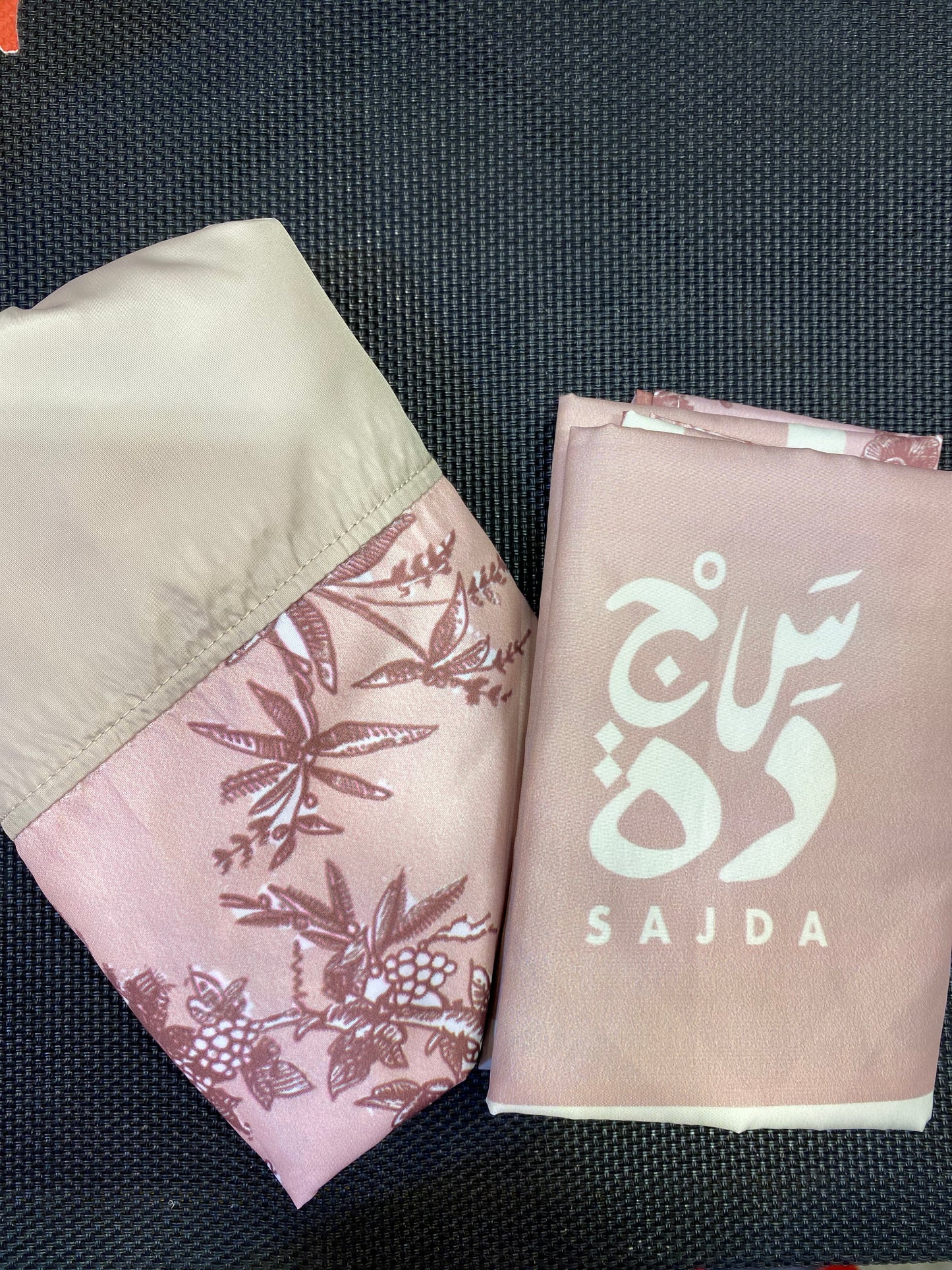 SOFT ROSE Prayer Set (portable skirt + mat)