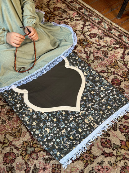 Olive set 🫒(Khimar + Rawdah Rug)