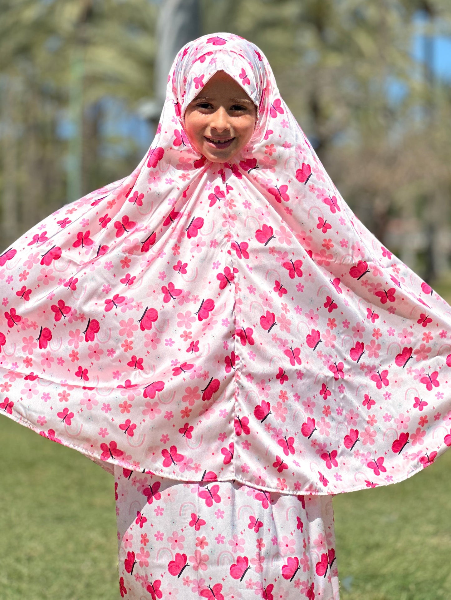 Butterfly pinky prayer set
