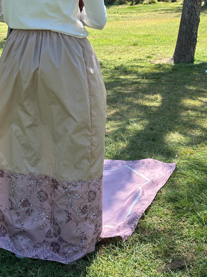 SOFT ROSE Prayer Set (portable skirt + mat)